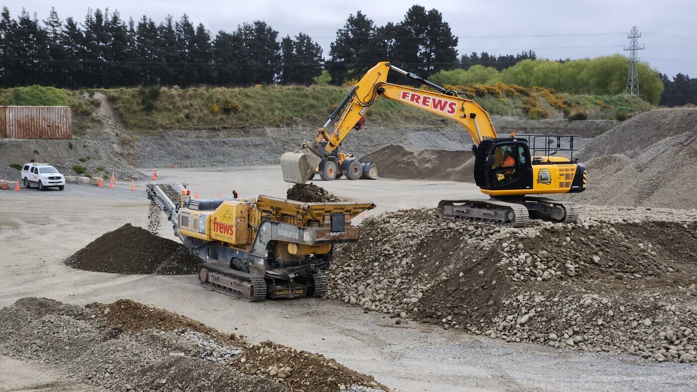Gravel processing at Frews Savills Road Quarry